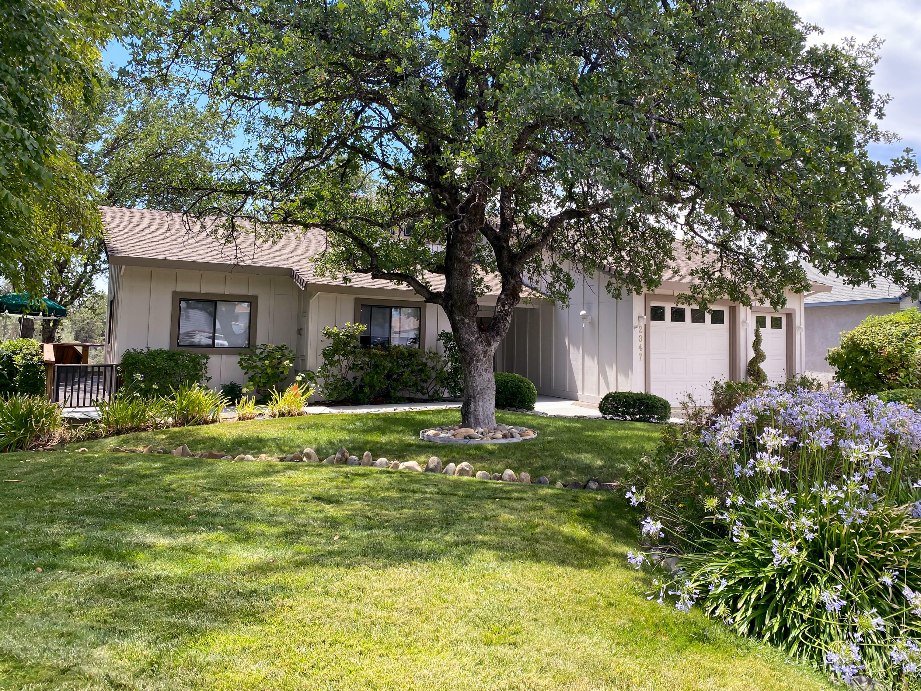 Property Photo:  2347 Monterey Court  CA 96001 