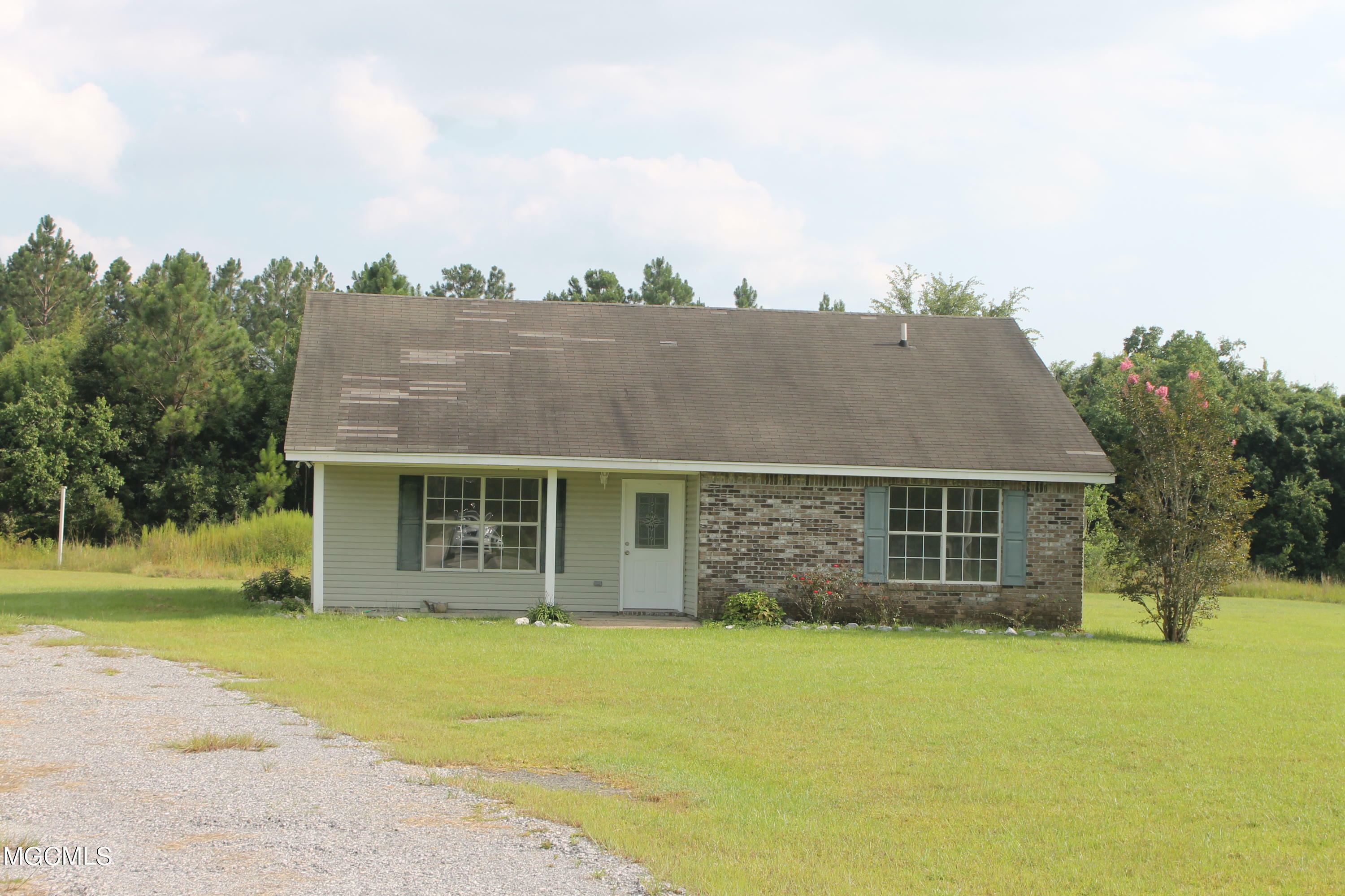 19041 Pin Oak Way  Kiln MS 39556 photo