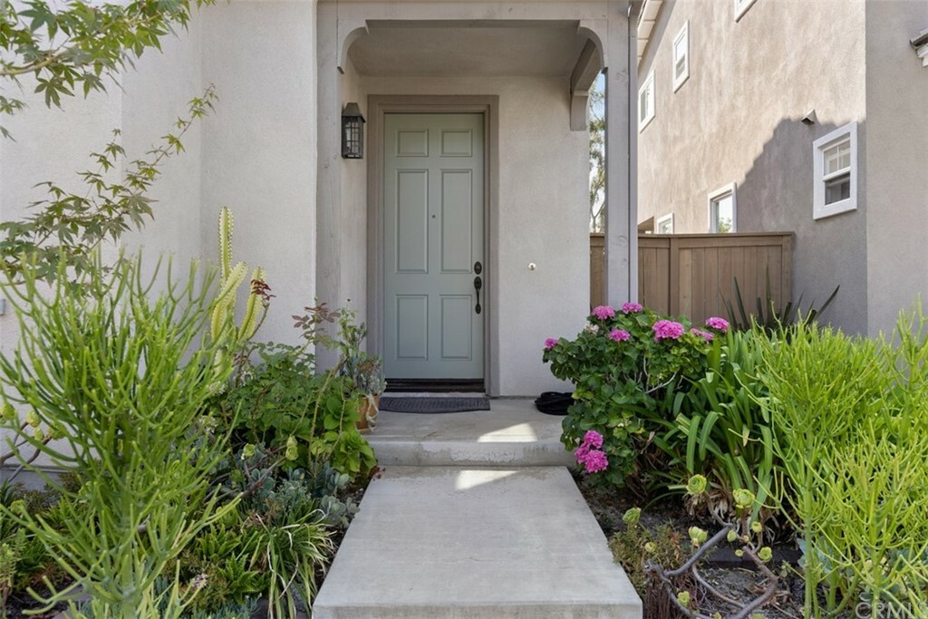 Property Photo:  50 Trail Canyon Drive  CA 92656 