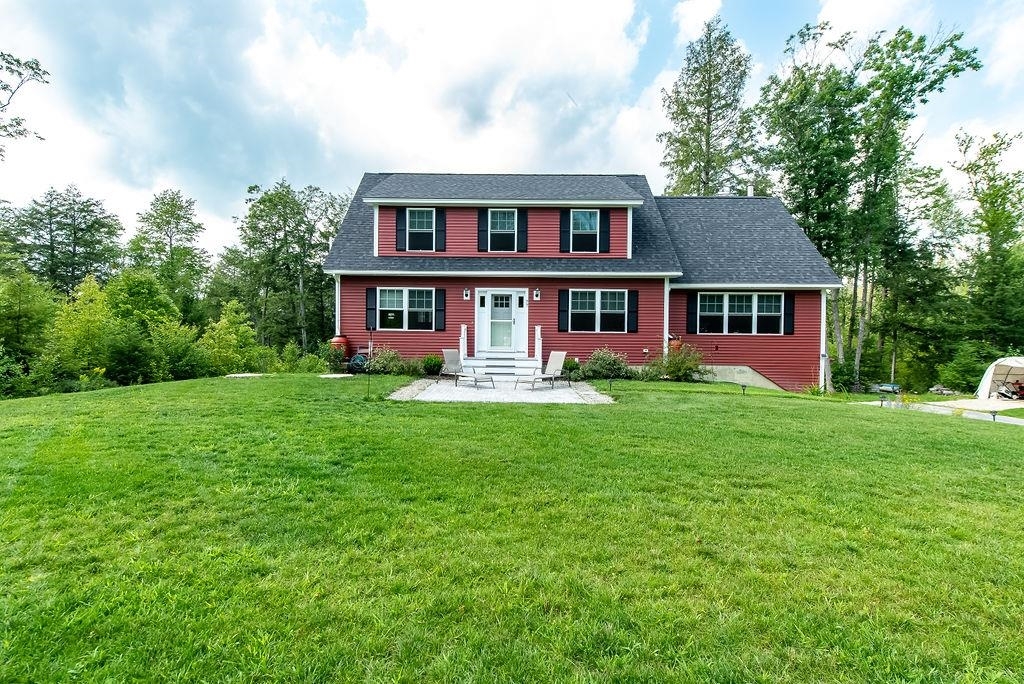 Property Photo:  77 Oak Hill Road  NH 03825 