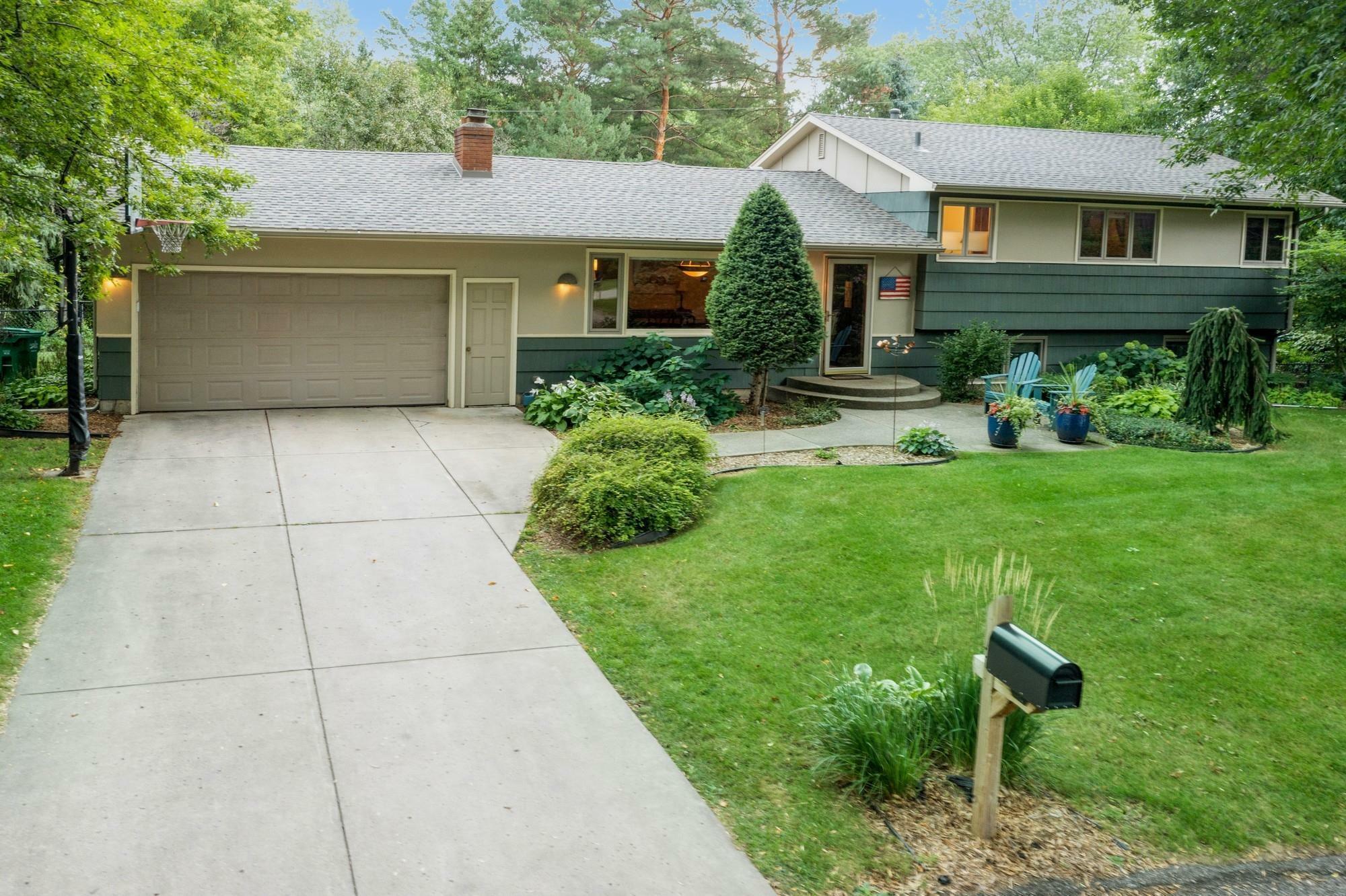 Property Photo:  16200 Temple Way  MN 55345 