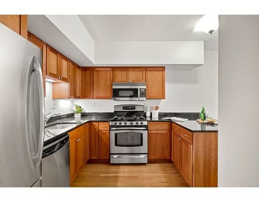 Property Photo:  264 Massachusetts Ave 102  MA 02474 