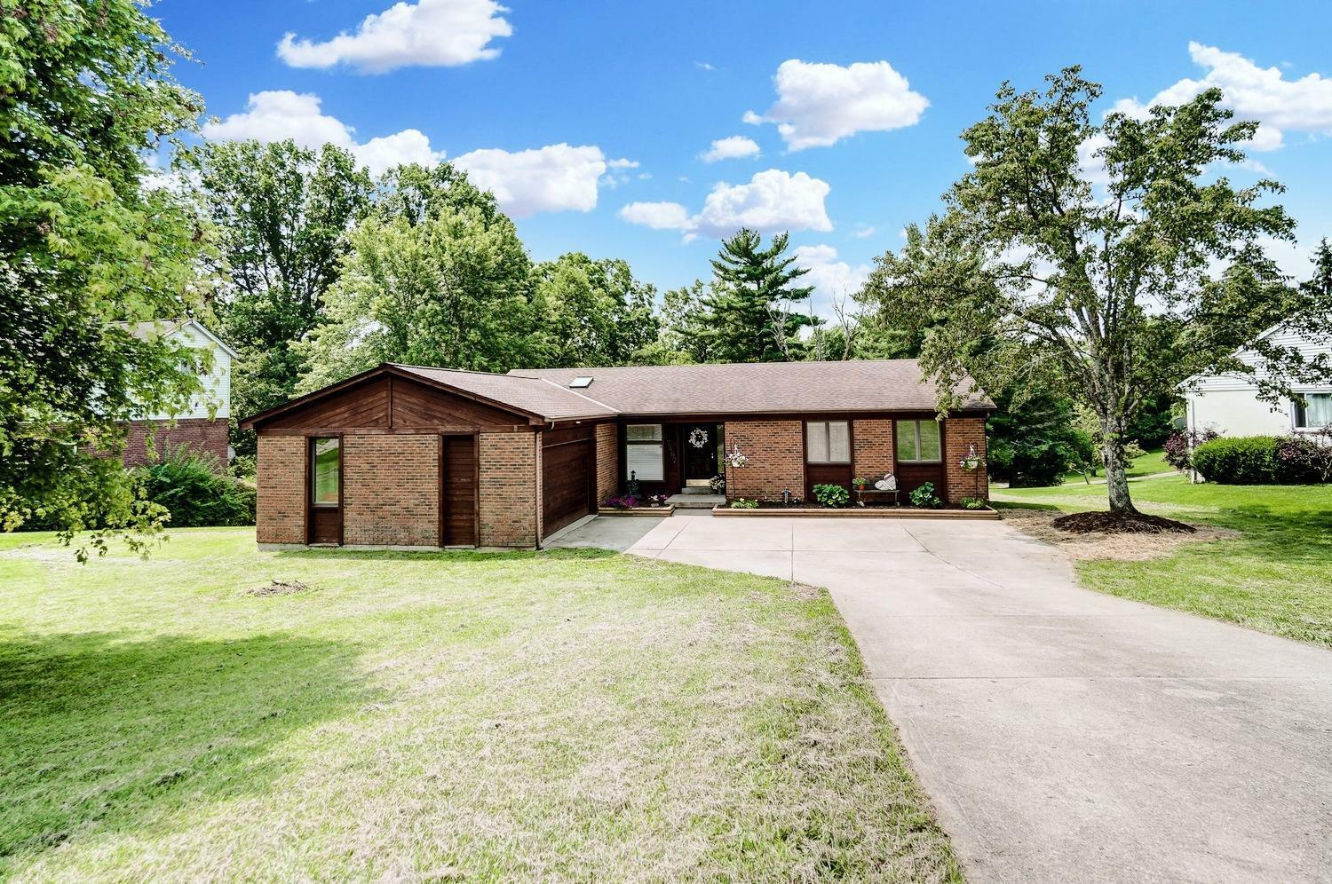 Property Photo:  7467 Zion Hill Rd  OH 45002 