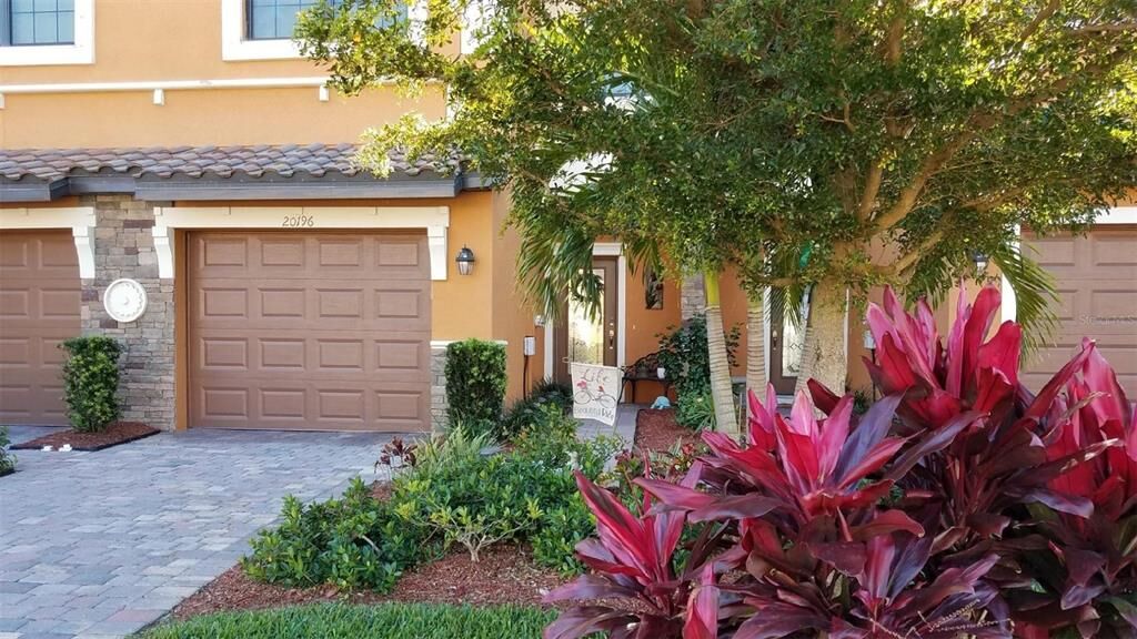 Property Photo:  20196 Lagente Circle  FL 34293 