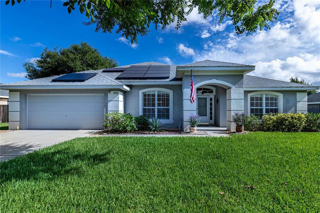 Property Photo:  2507 Montecito Ave  FL 32726 