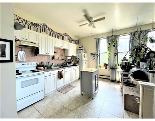 Property Photo: 247 Pearl Street 402 MA 02145