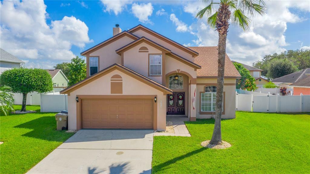 Property Photo: 2821 Berkshire Circle FL 34743