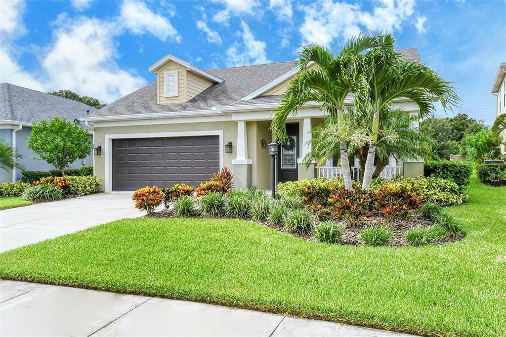 Property Photo:  7052 White Willow Court  FL 34243 