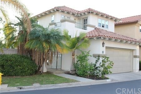 Property Photo:  6 Via Jacinto  CA 92688 