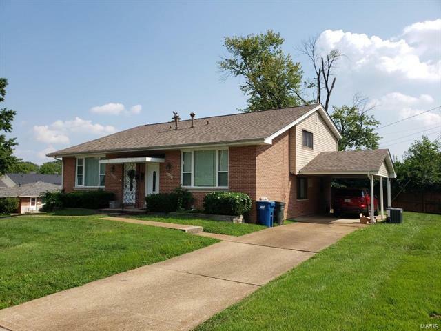 Property Photo: 9502 Chamblin Drive 63123