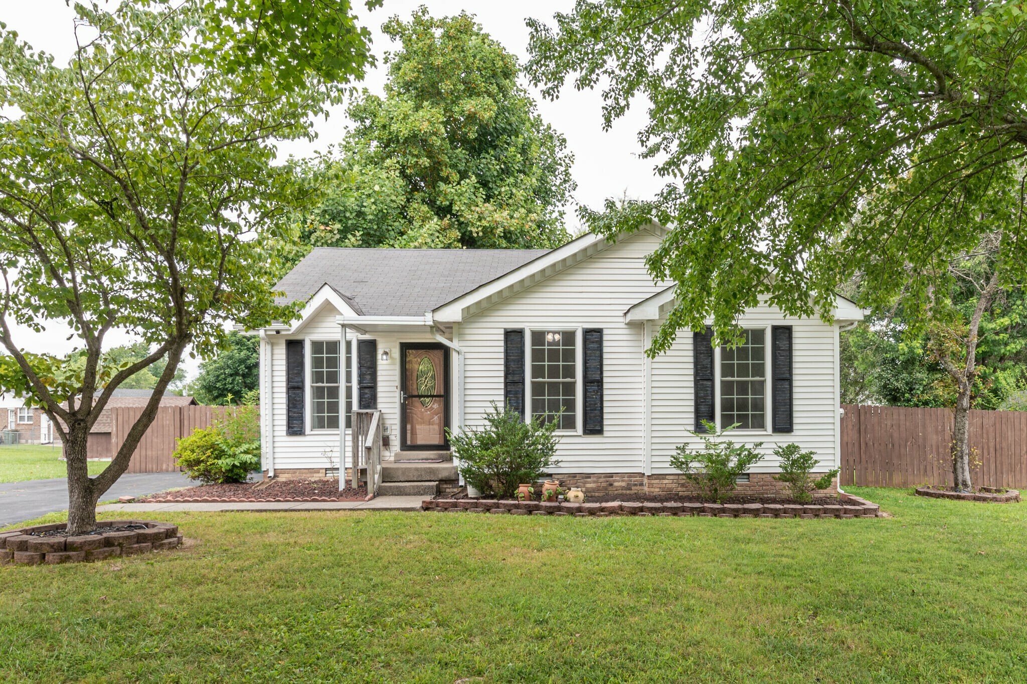 Property Photo:  1312 Raden Dr  TN 37087 