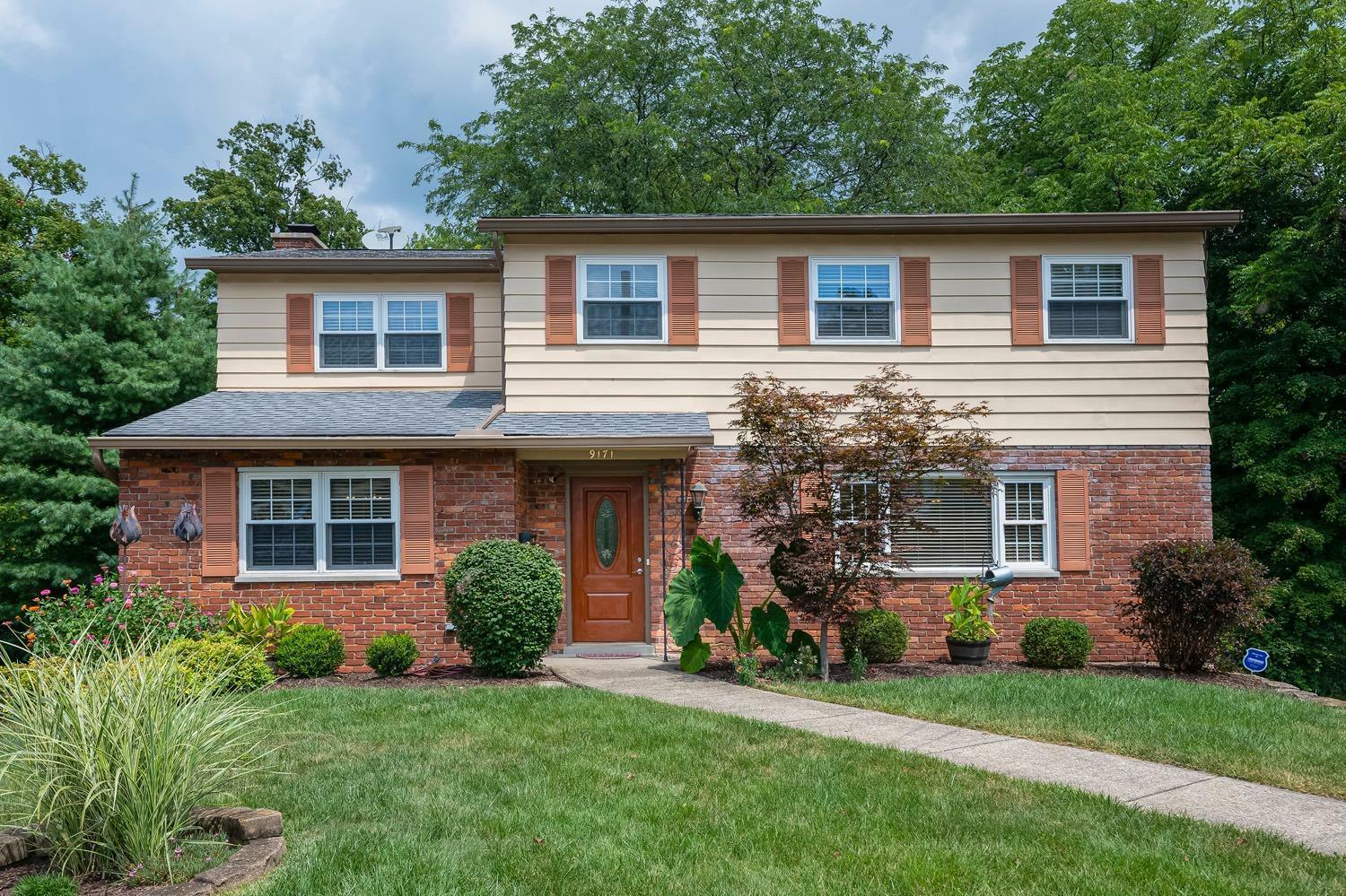 Property Photo: 9171 Peachblossom Ct OH 45231
