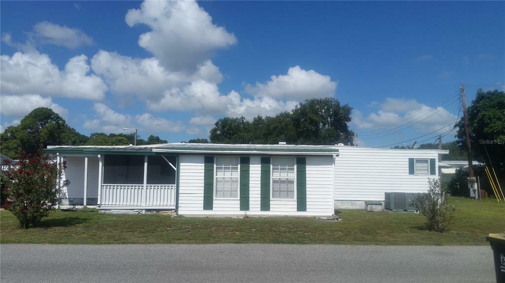 Property Photo:  1813 Blue Lake Drive  FL 33801 