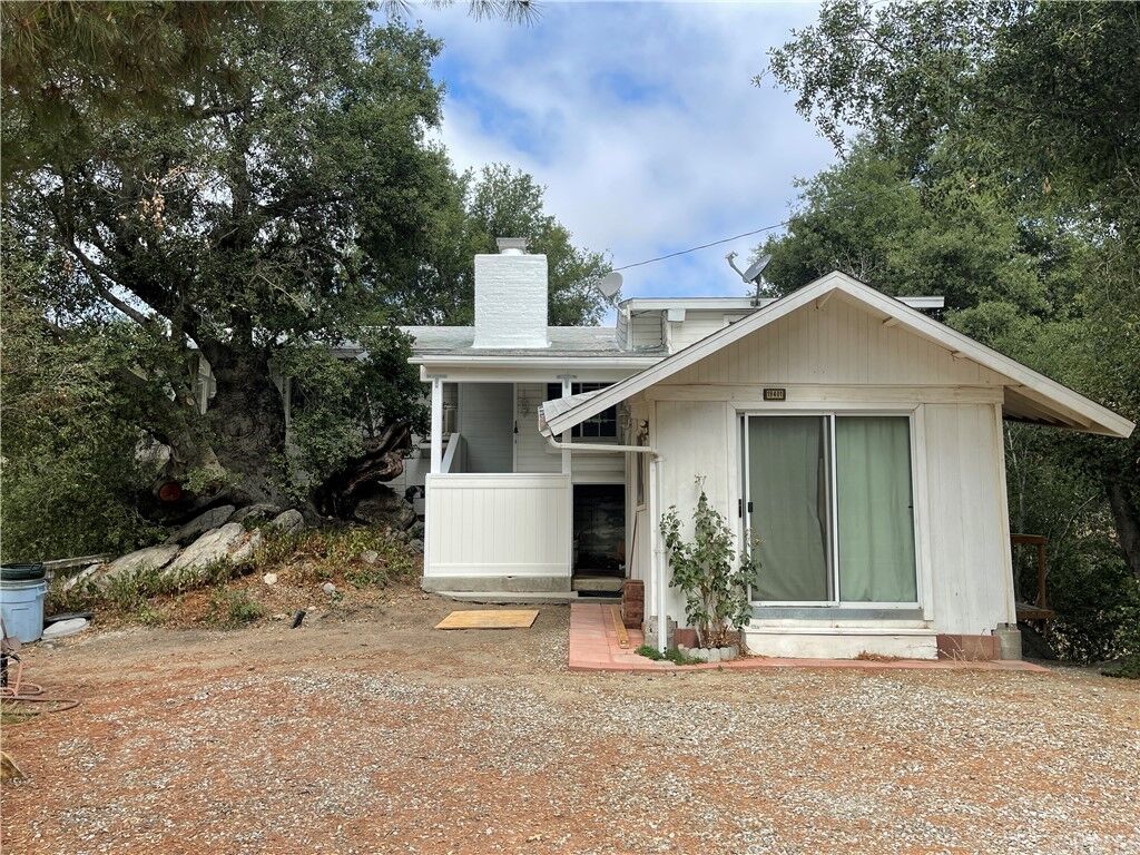 Property Photo:  19401 Cryer Drive  CA 92220 
