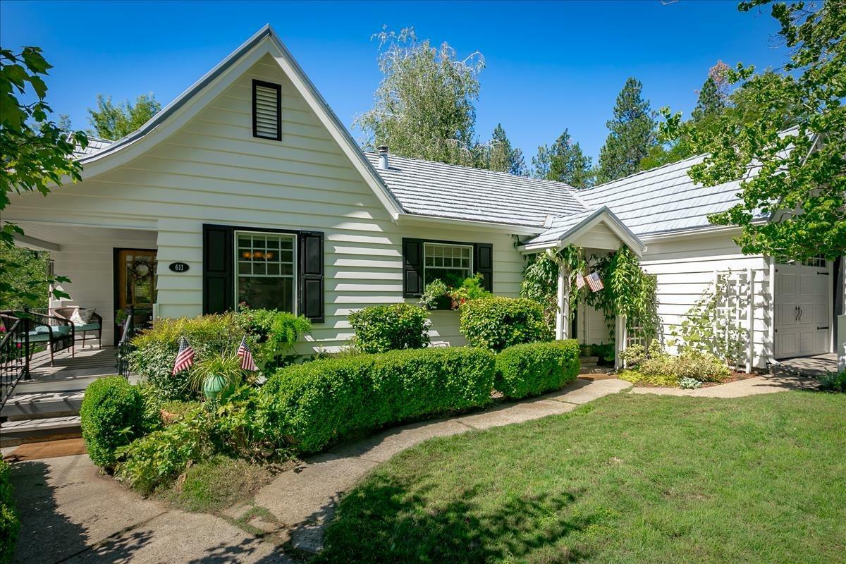 Property Photo: 611 W Broad Street CA 95959
