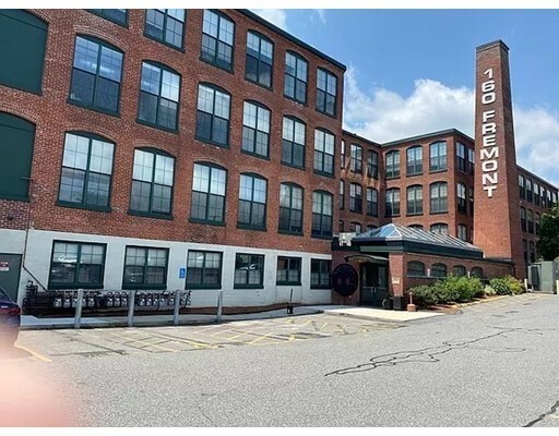 Property Photo: 160 Fremont 413 MA 01603