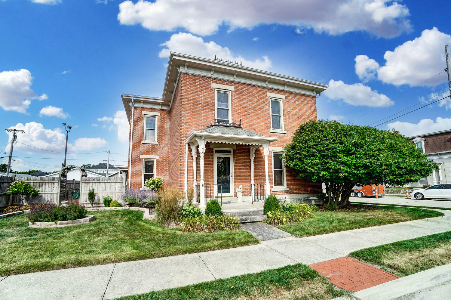 Property Photo:  23 E Walnut Street  OH 45318 