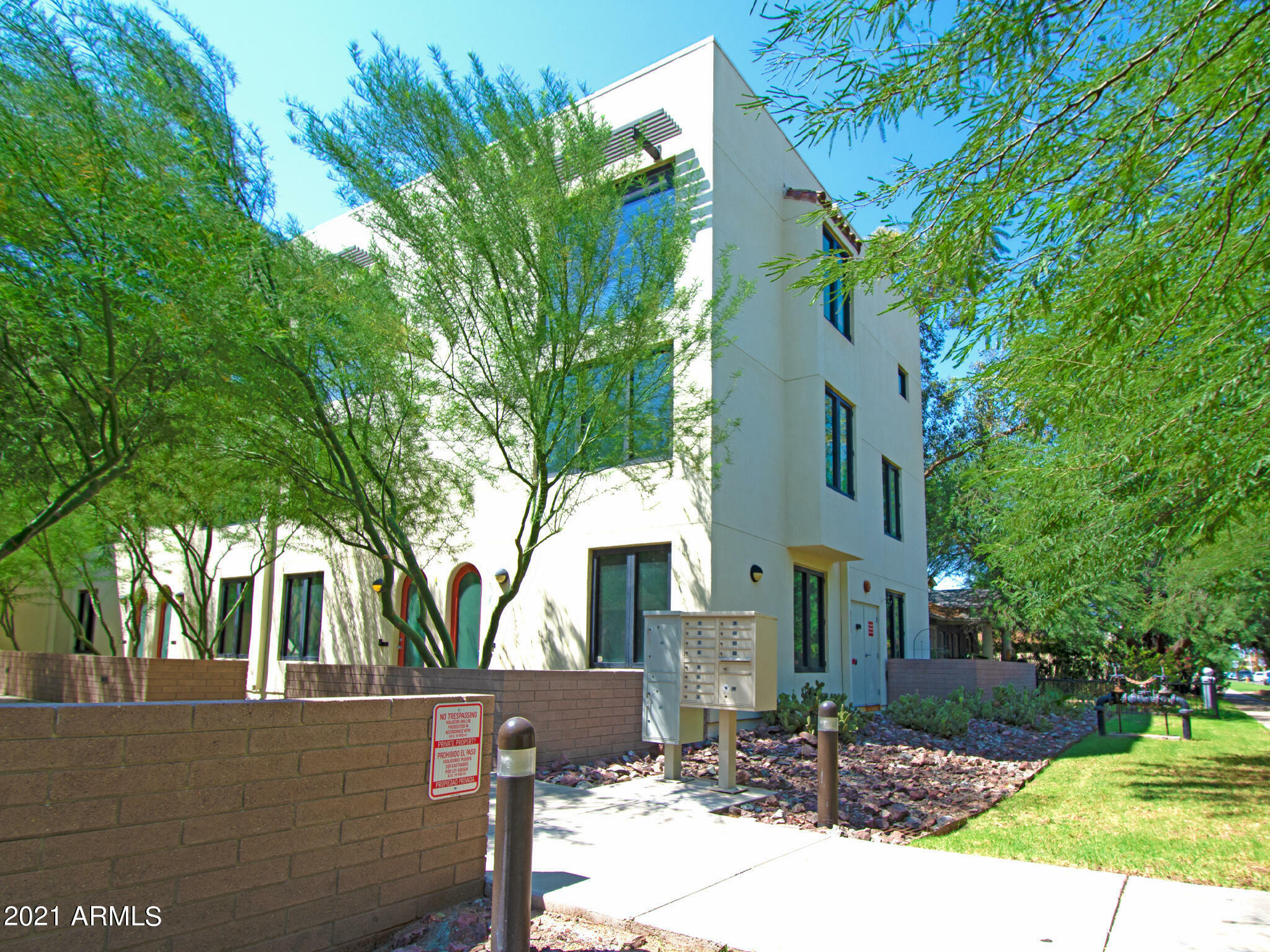 Property Photo:  620 N 4th Avenue 1  AZ 85003 