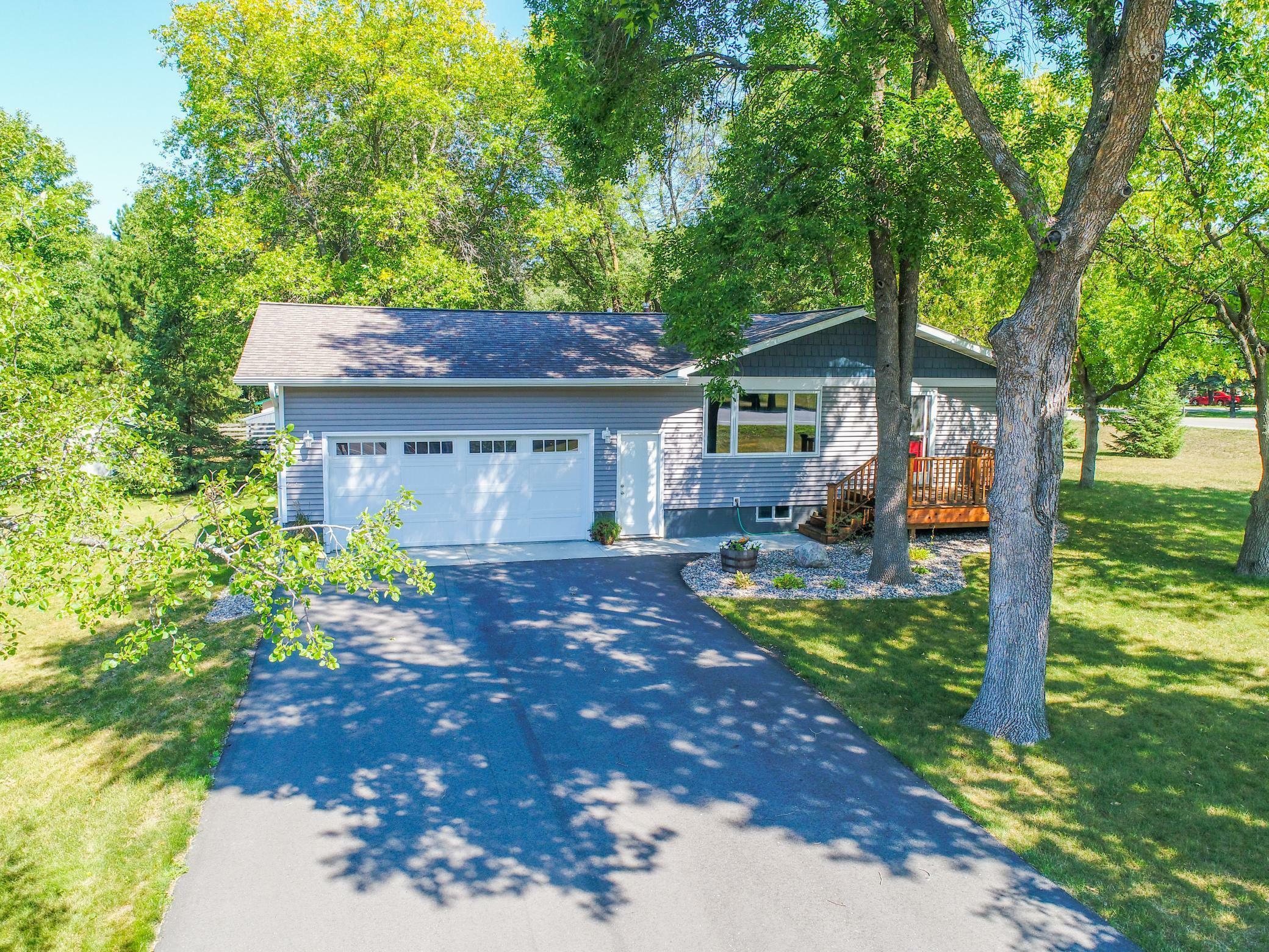 Property Photo:  1609 Scenic Heights Road NE  MN 56308 