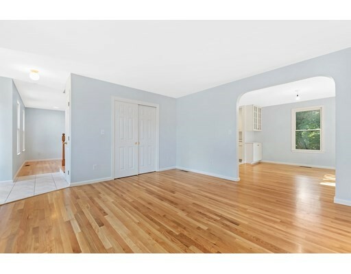 Property Photo:  35 Vernon Street 35  MA 02458 