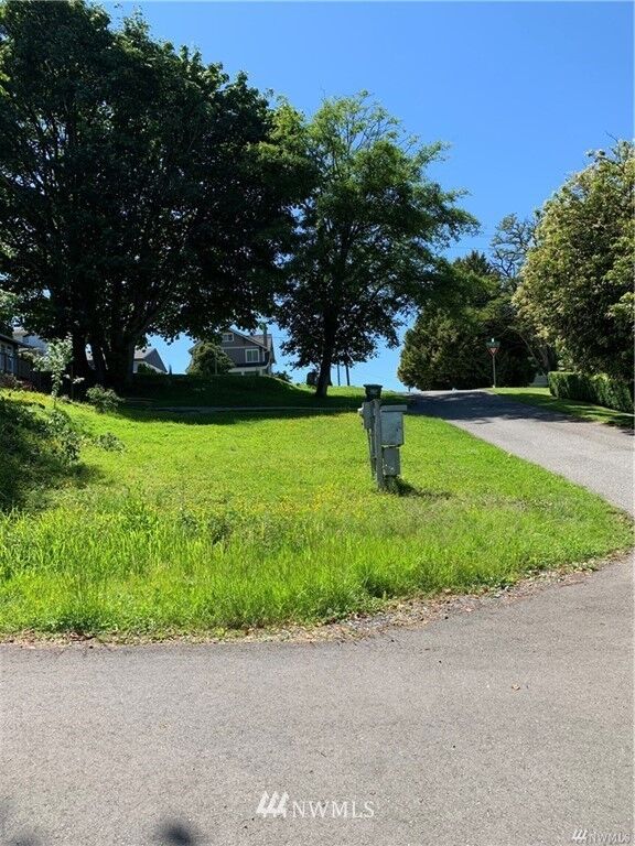 3403 Federal Avenue  Everett WA 98201 photo