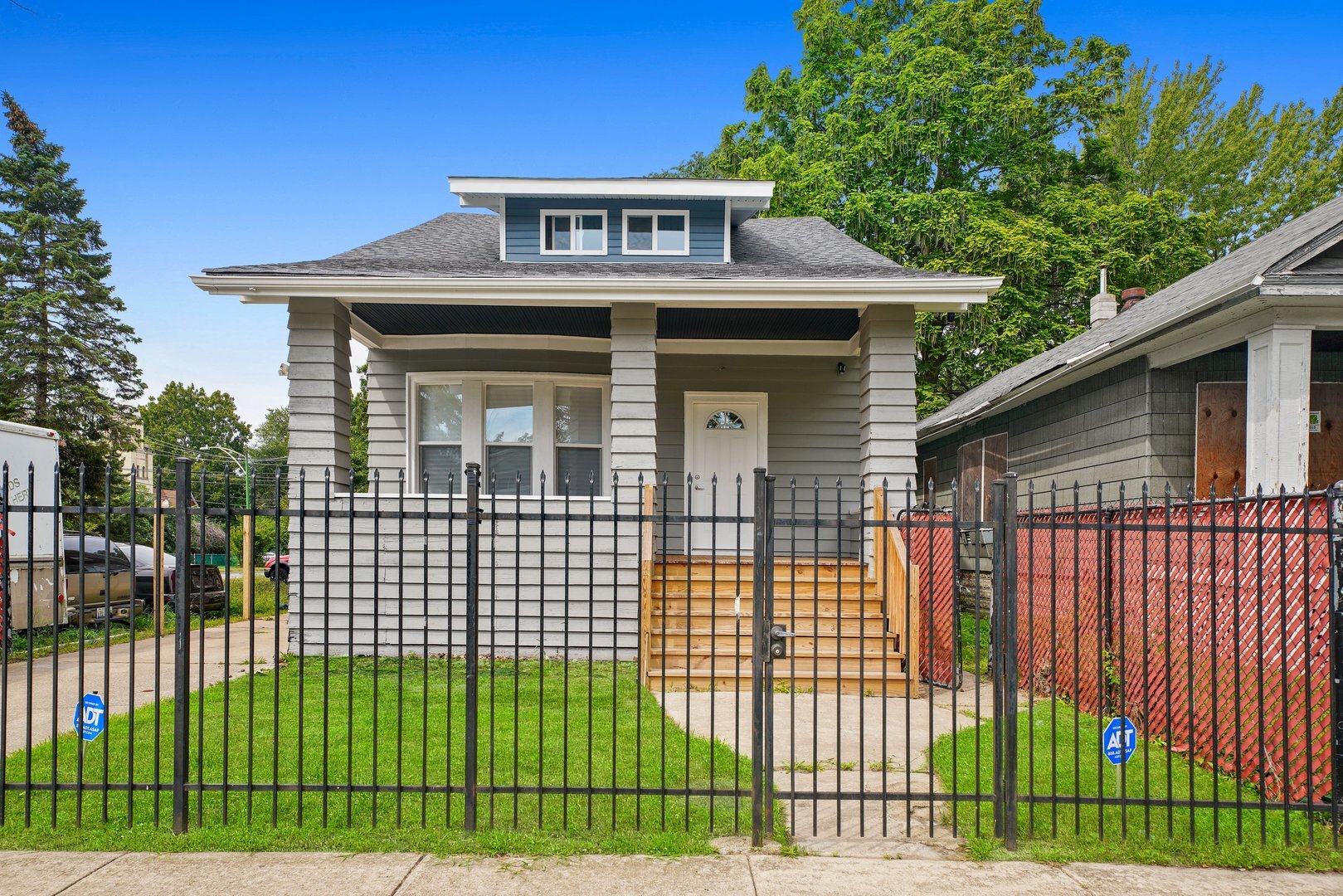 Property Photo: 12152 S Normal Avenue IL 60628
