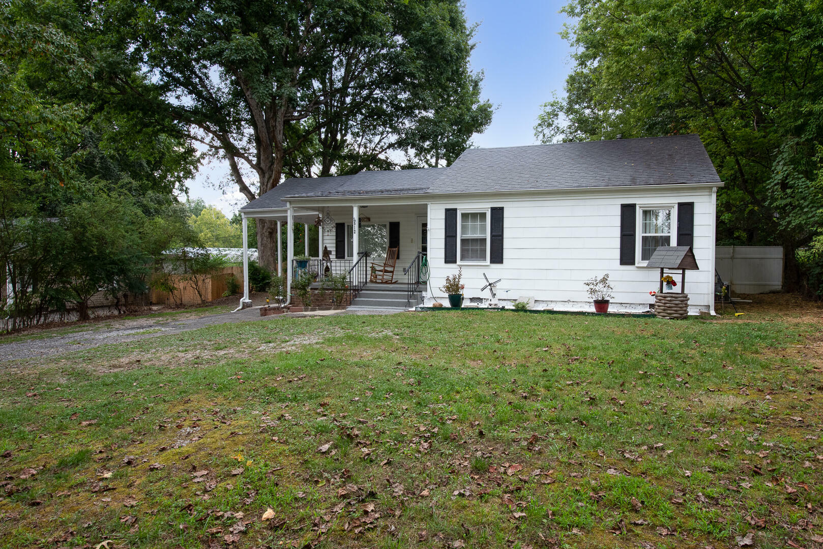 512 Akers St  Maryville TN 37804 photo