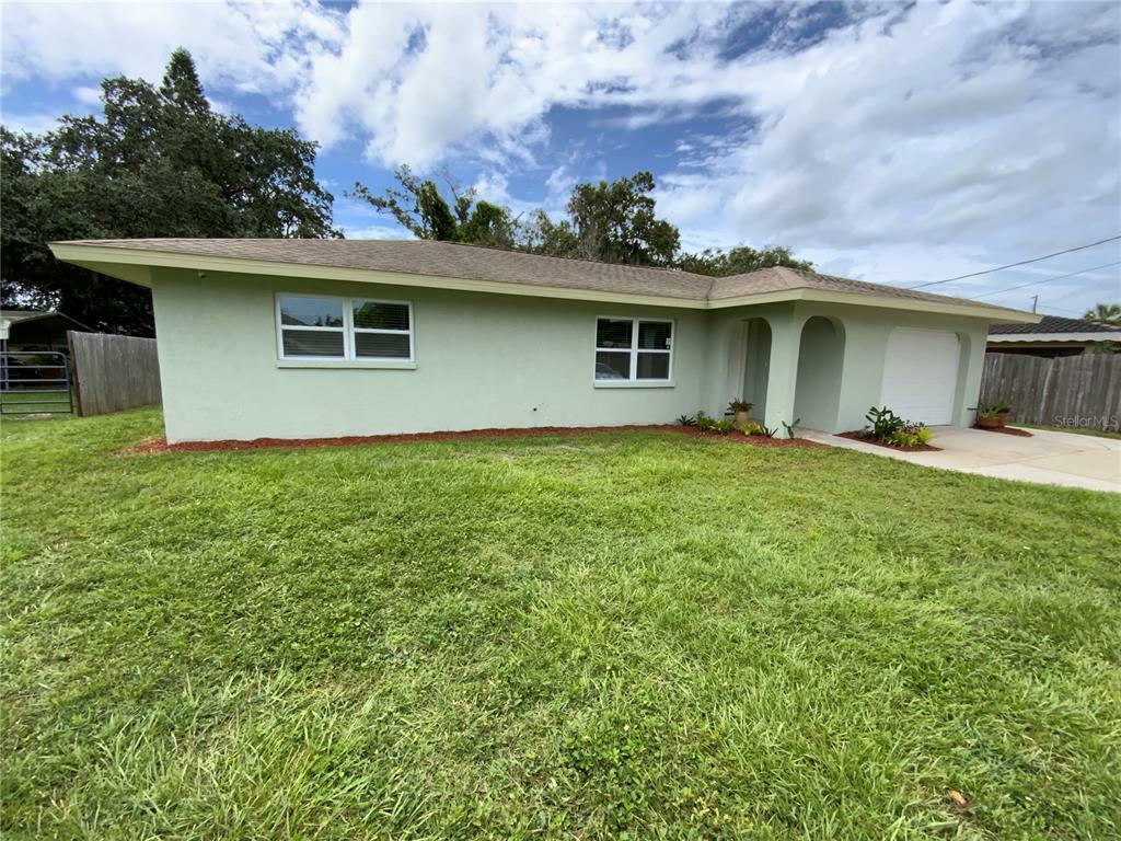Property Photo: 4580 Beacon Drive FL 34232
