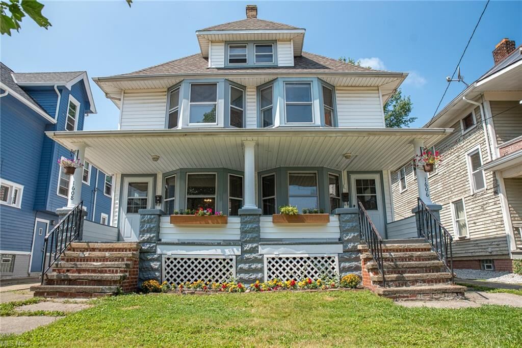Property Photo: 1606-1608 Alameda Avenue OH 44107