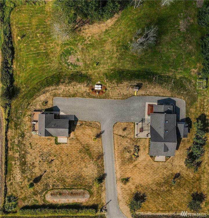 Property Photo:  4920 Aldrich Rd  WA 98226 