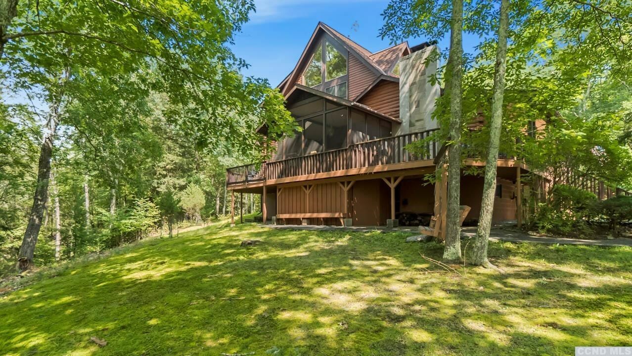 Property Photo:  37 Pine Grove School Rd  NY 12477 