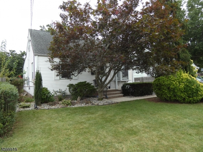 Property Photo:  60 Duley Ave  NJ 08817 