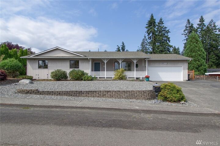 2512 Columbus Ave  Port Angeles WA 98362 photo