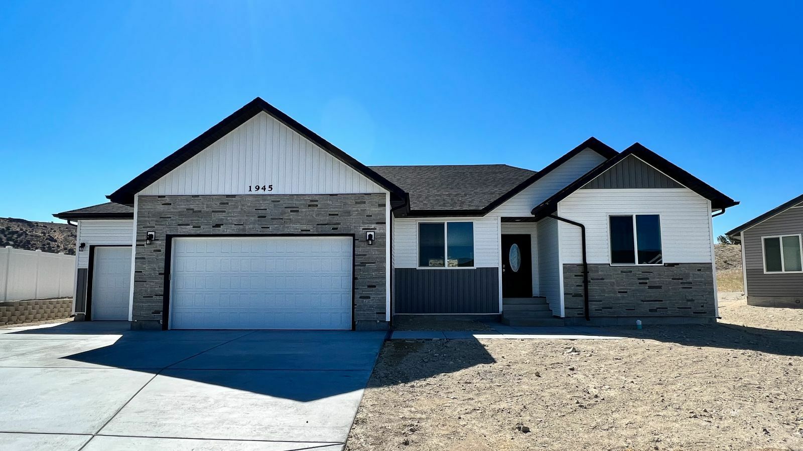 Property Photo: 1945 Elkhorn Circle NV 89801