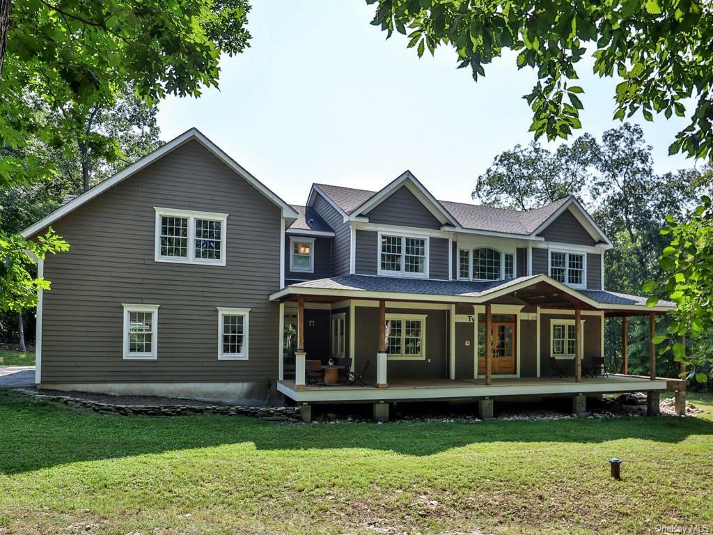 27 Stonehenge Road  Warwick NY 10990 photo
