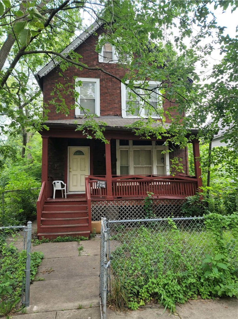 Property Photo: 6921 S Eggleston Avenue IL 60621