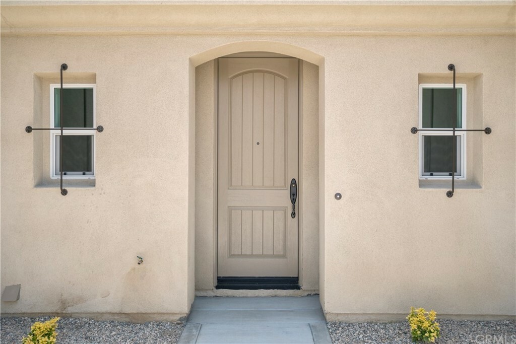 Property Photo:  56644 Desert Vista Circle  CA 92284 