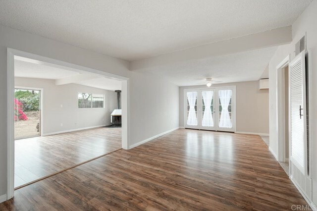 Property Photo: 1397 Ivory Court CA 92019