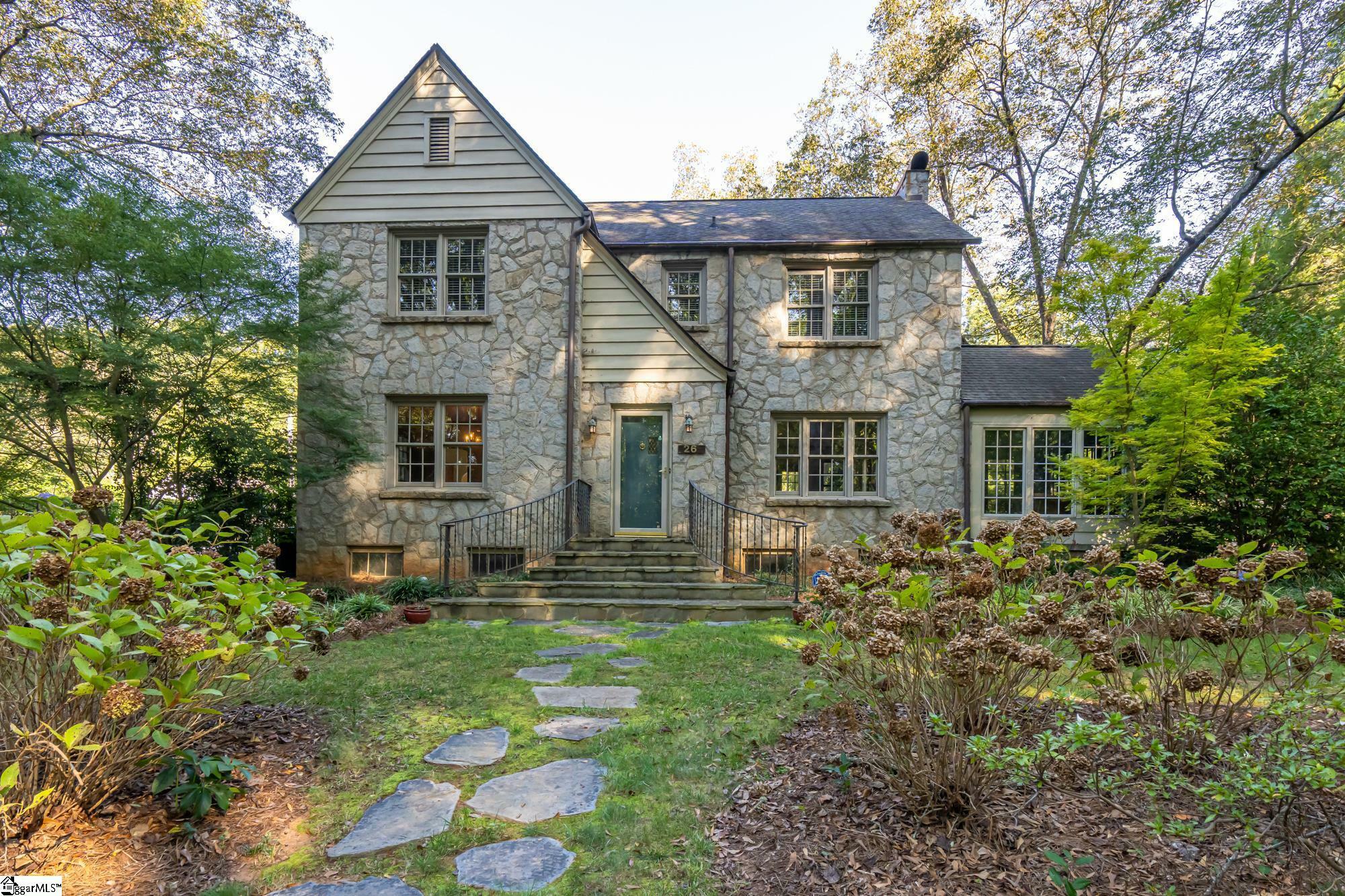 Property Photo:  26 Woodburn Road  SC 29302 