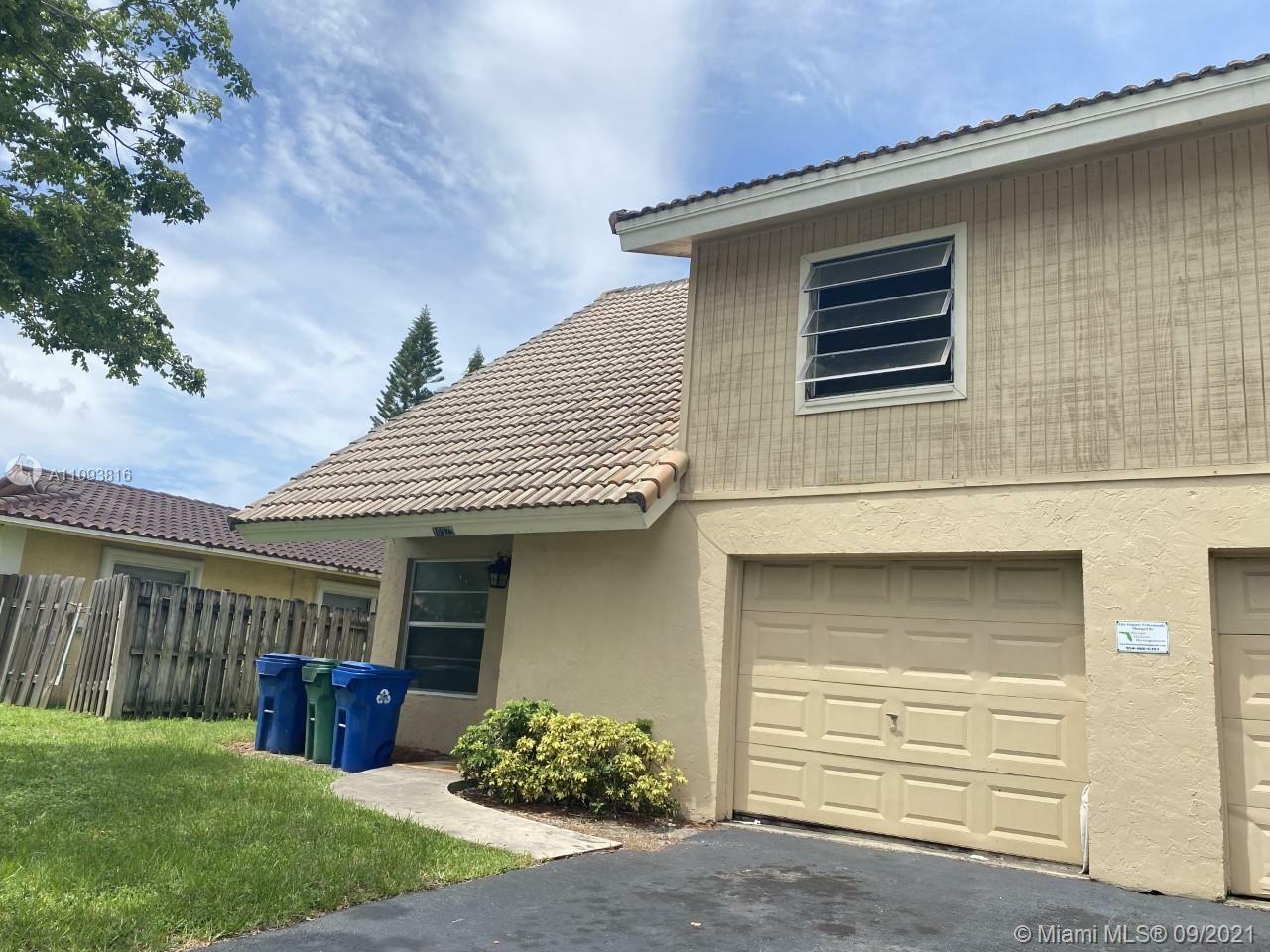 Property Photo:  10525 NW 37th St  FL 33065 