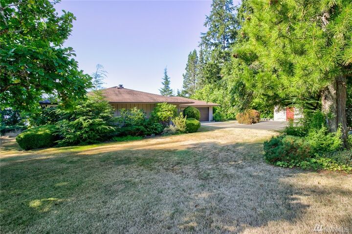 Property Photo: 12 Sunset Ct WA 98550