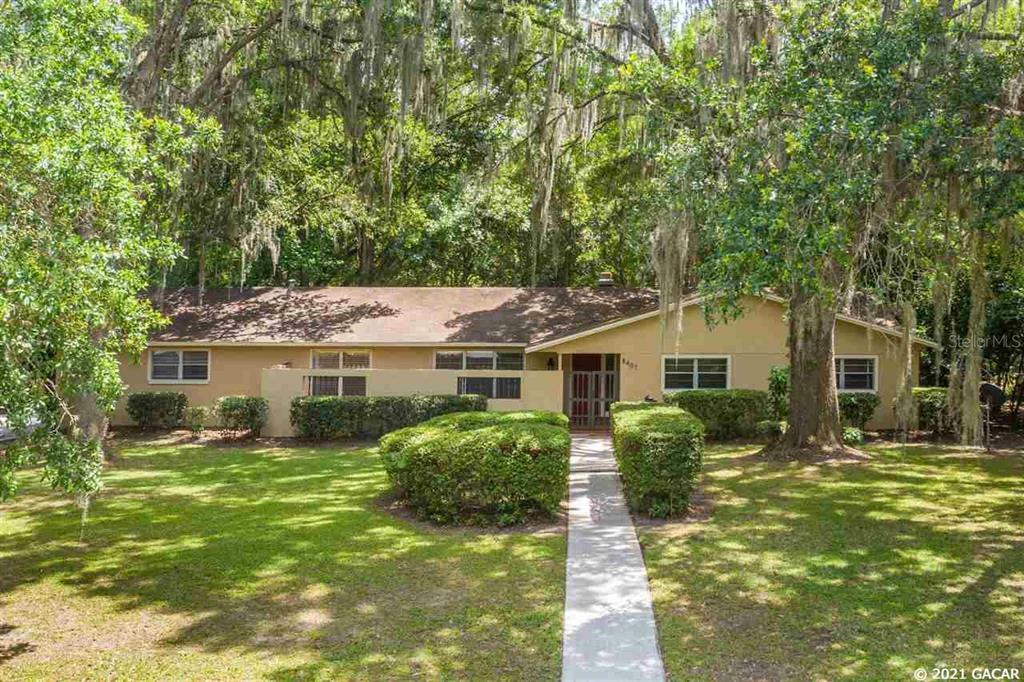 Property Photo:  8407 NW 4th Place  FL 32607 