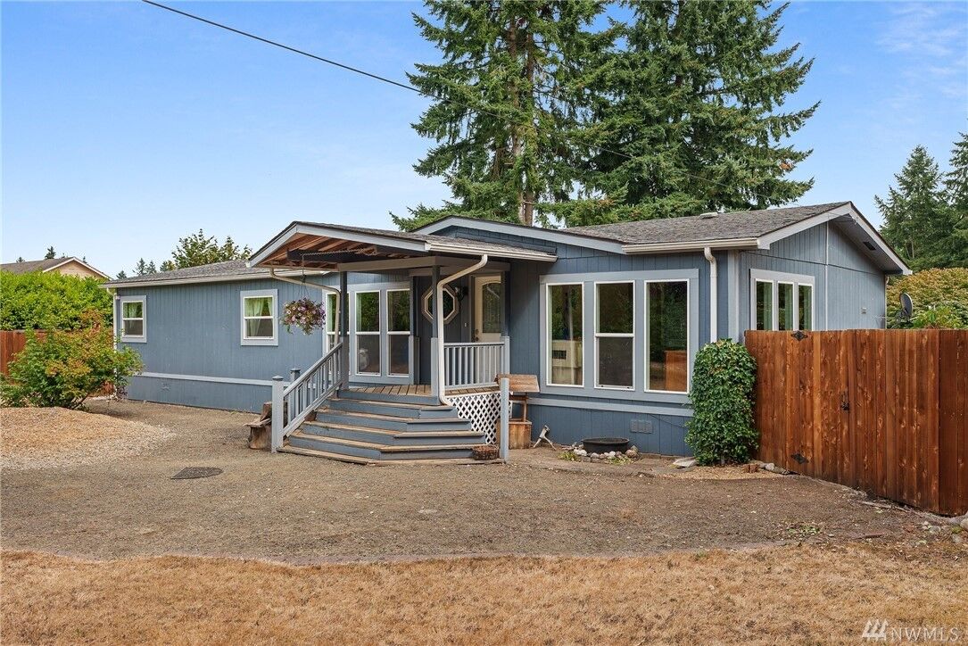 Property Photo: 17700 Pendleton St SW WA 98579