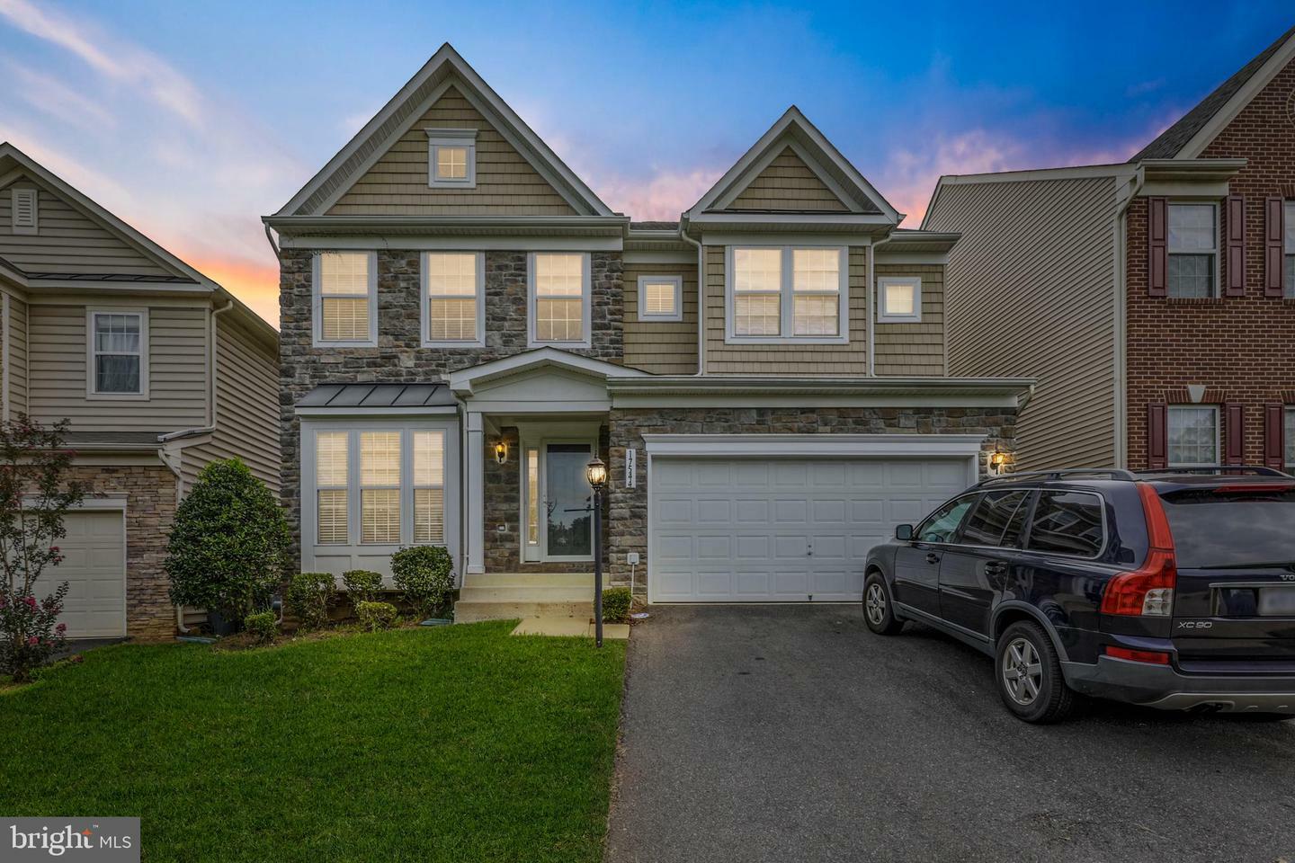 Property Photo: 17544 Mina Lane VA 22025