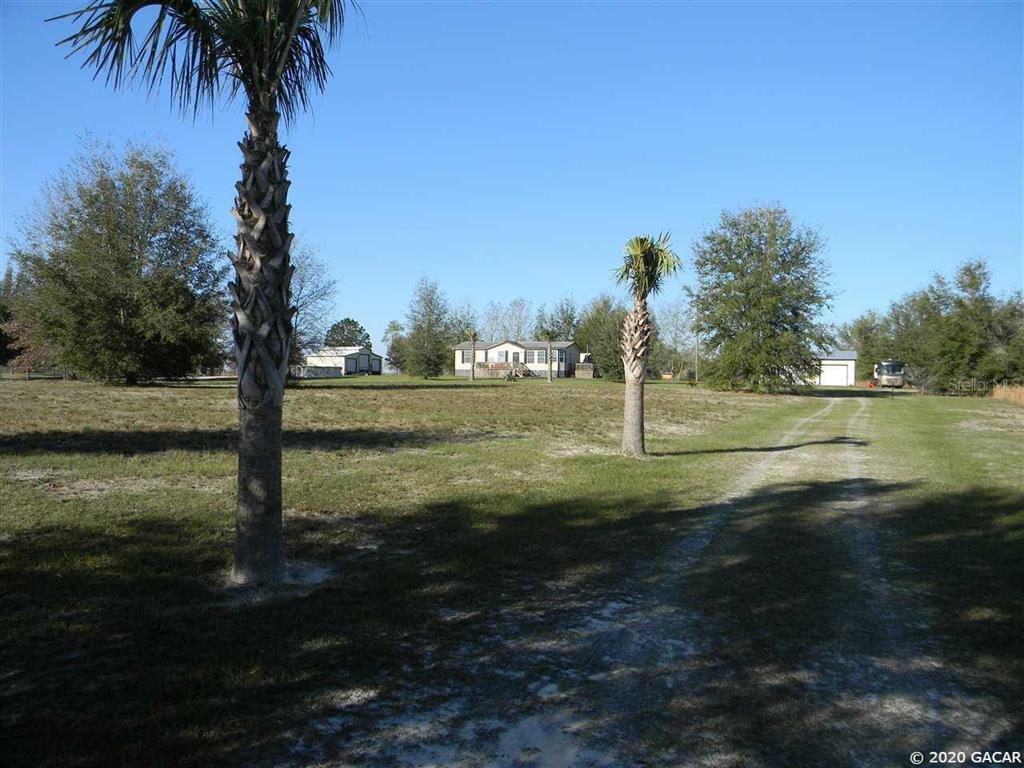 Property Photo:  178 SW Poinsetta Court  FL 32038 