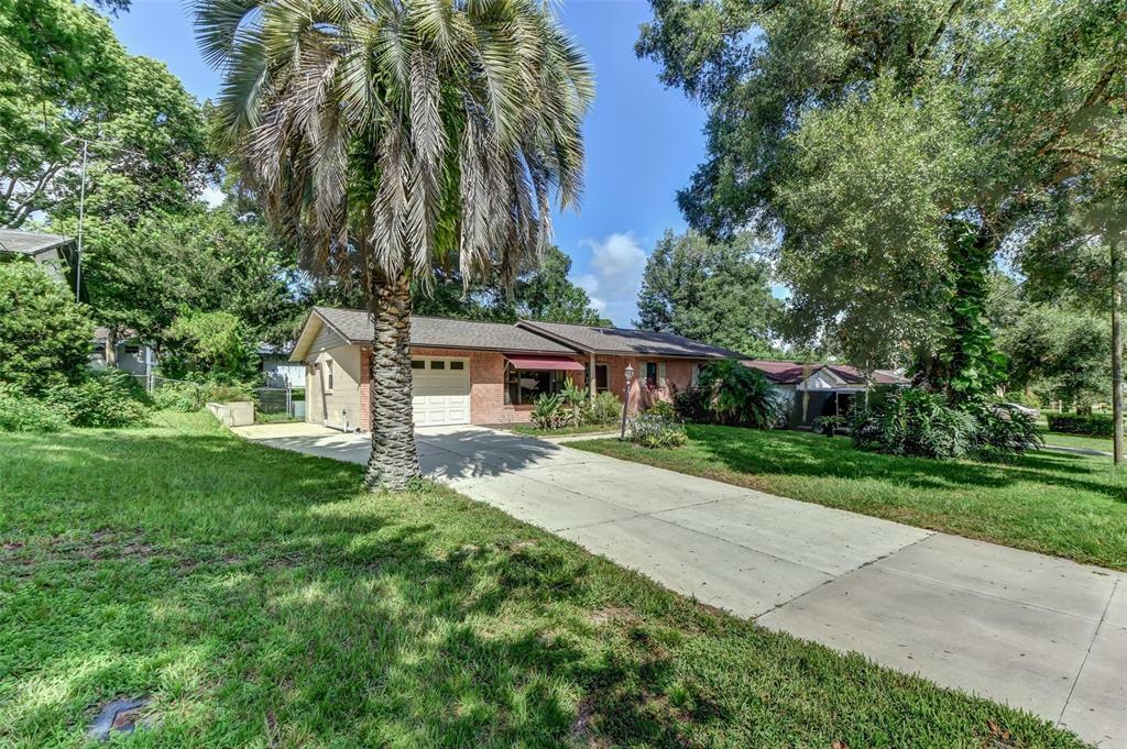 Property Photo:  955 Garden Lane  FL 32763 