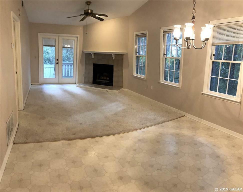 Property Photo:  5219 SW 92nd Court  FL 32608 