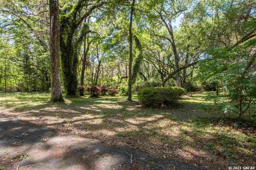 Property Photo:  15018 SW 15th Avenue  FL 32669 