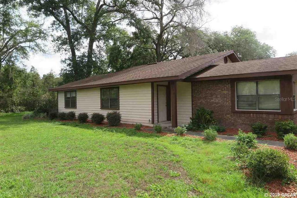 Property Photo:  6518 NE 26th Place  FL 32609 