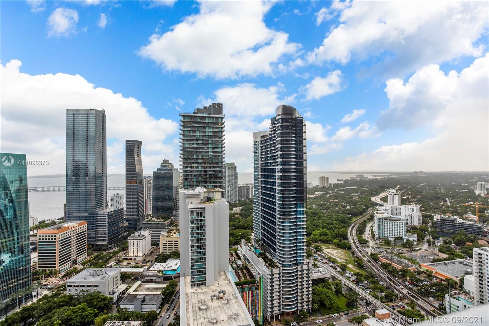Property Photo: 1100 S Miami Ave 4202 FL 33130